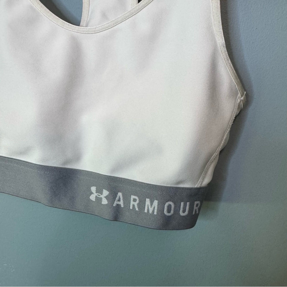 Under Armour Compression Racerback Sports Bra - White/Grey - Size Medium - Picture 4 of 12